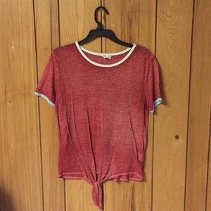 Pink rose t shirt with tie at the bottom